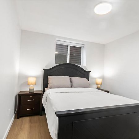 Pristine 3 Beds 2 Washroom Guest Suite Surrey Ngoại thất bức ảnh